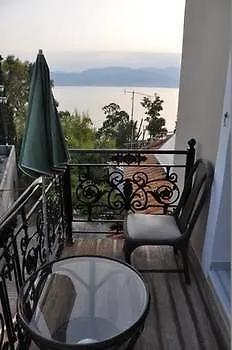 Guest house Pension Nikolaos 3*