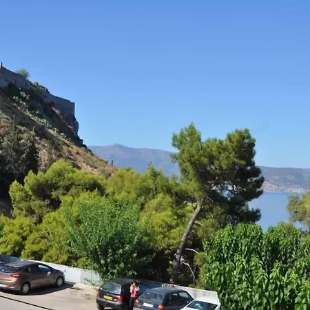 Pension Nikolaos Guest house 3*