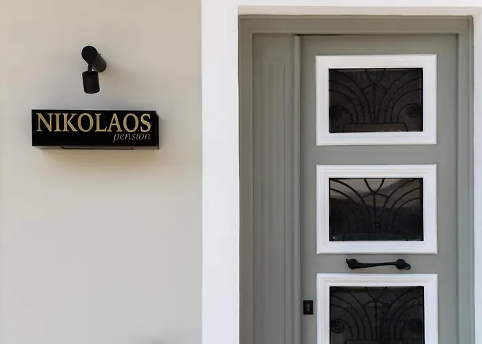 Nikolaos 3*