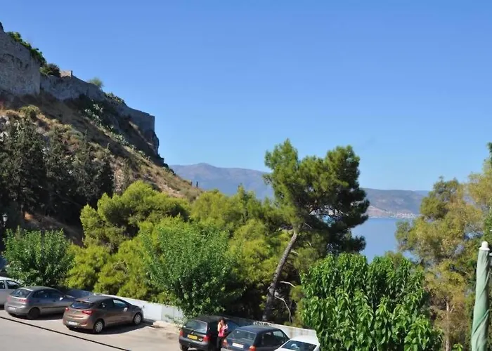 Nikolaos Vendégház 3*